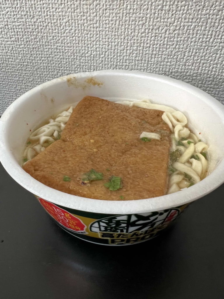 「どん兵衛 PRO きつねうどん[西] 高たんぱく&低糖質&食物繊維2/3日分 日清食品」を食べてみた感想